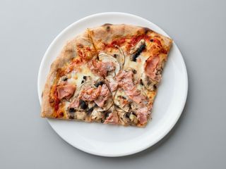 Prosciutto e funghi spicchio