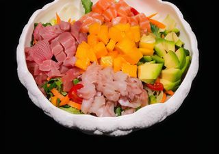 Sashimi salad