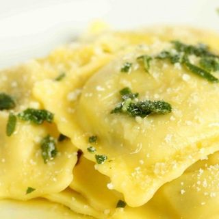 Ravioli Burro e Salvia