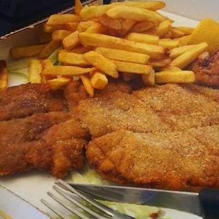 Cotoletta di pollo con patate