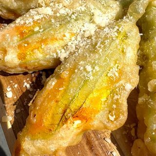 Fior di zucca ripieni (2 pz)