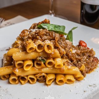 Ziti alla Genovese Napoletana