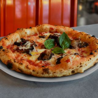 Parmigianella