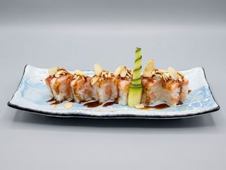153 Salmon roll special