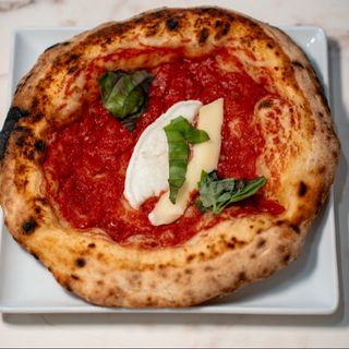 Pizza margherita 