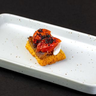 226.BRUSCHETTA TUNA CAPRESE 3PZ