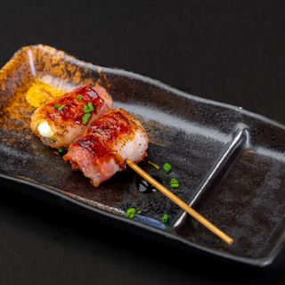 284.UZURA BACON 3PZ