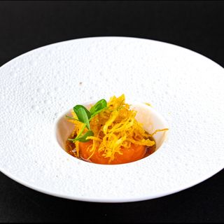 245.SALMON TARTARE