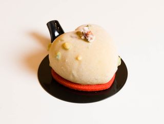 Rocher al pistacchio a forma di cuore monoporzione