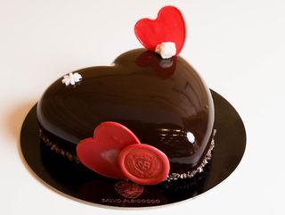 Setteveli al cioccolato a forma di cuore kg.1