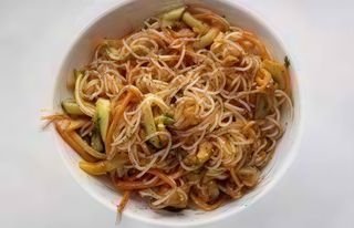 165 Spaghetti riso vegetariana