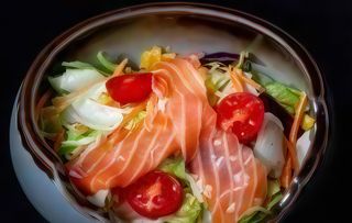 12 Insalata di salmone