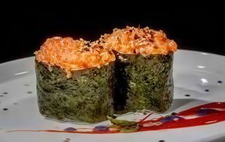 74 Gunkan spicy sake