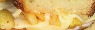 Panino formaggio e patatine
