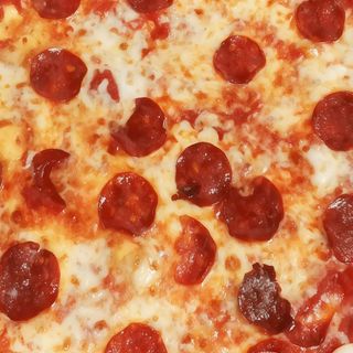 Pizza salame piccante