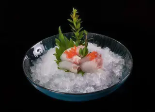 204 Sashimi branzino