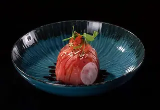 219 Cirashi tonno