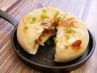 11. Bao di suino alla piastra