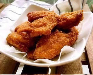 5. Alette di pollo 4 pezzi