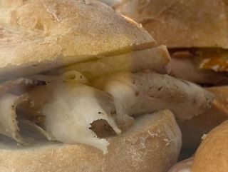 PANINO CON PORCHETTA