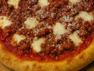 RAGU DI CARNE, MOZZARELLA HD E PECORINO