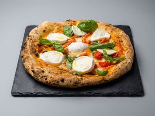 Margherita con bufala