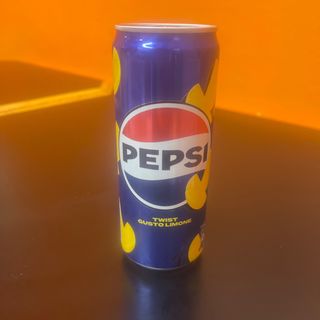 Pepsi lattina