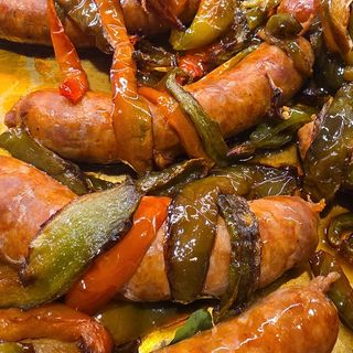 Salsiccia Rossa di Castelpoto e peperoni fritti