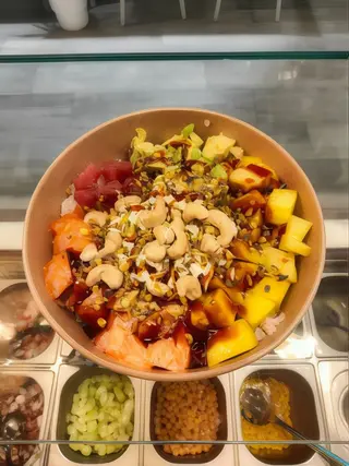 Componi la tua pokè regular