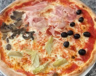 Pizza 4 stagioni