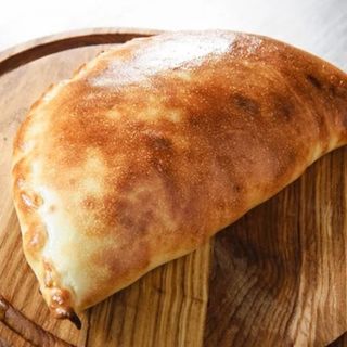 Pizza calzone kebab