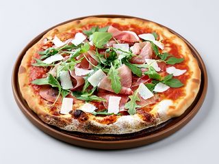 Focaccia crudo e crema al parmigiano