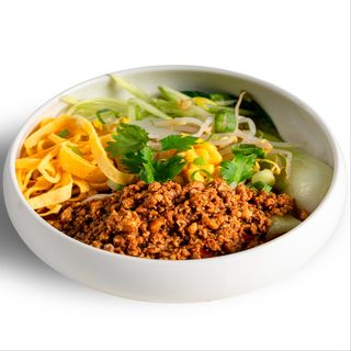 S99 Ramen con ragù di manzo