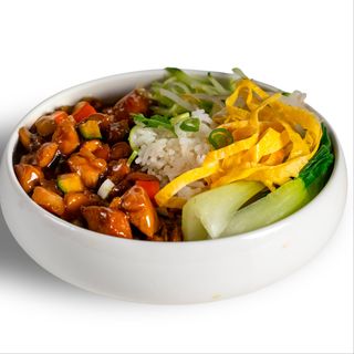 D2 Donburi con pollo in salsa teriyaki