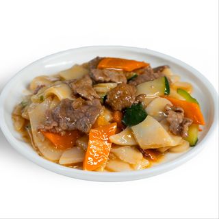 P2 Gnocchi di riso con verdure e manzo