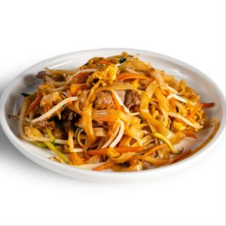 P6 Padthai con manzo e verdure