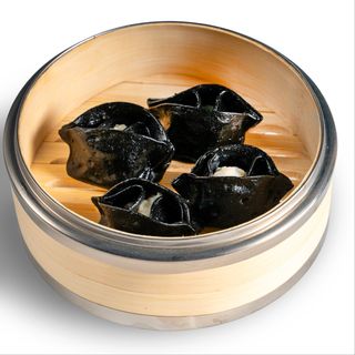 R13 Gyoza al nero di seppia 4 pezzi