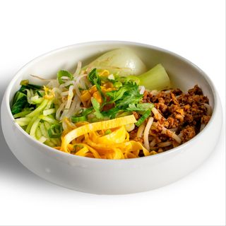 P20 Lamian alla wenzhounese con macinato di maiale