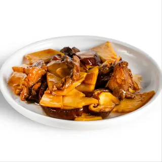 S18 Manzo bambù e funghi