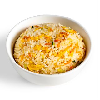 P11 Riso saltato con verdure