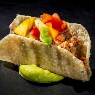 79. Tacos miura