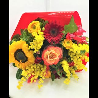 BOUQUET MIMOSA GIRASOLE GERBERA RANUOCOLI MIX