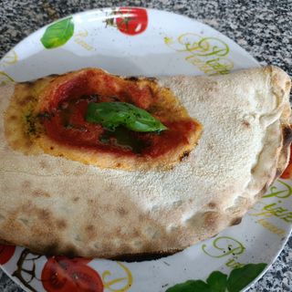 Calzone Esagerato