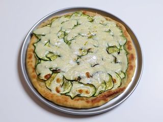 Pizza con zucchine