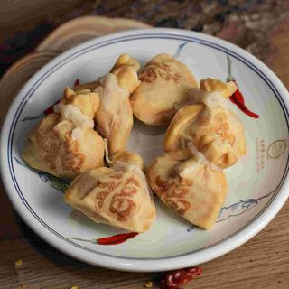 Borsa portafortuna con uova di pesce