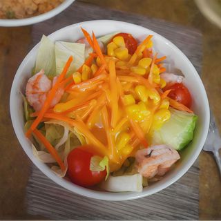 Insalata con gamberi