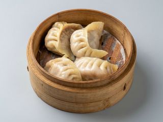 Ravioli di carne di maiale al vapore - 4 pezzi 