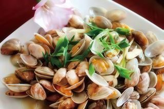 Vongole saltate