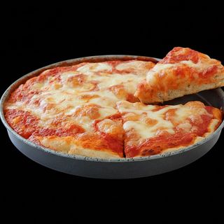 Pizza Alta Melanzane Salamino Basilico