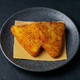 Triangolini di patate e speck